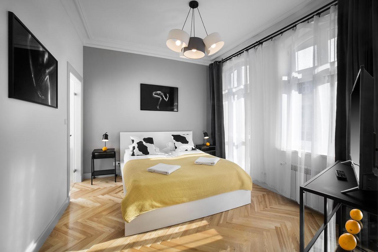 Apartamenty Pomaranczarnia Познань Екстер'єр фото