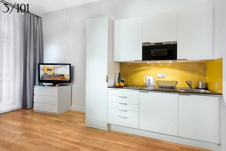Apartamenty Pomaranczarnia Познань Екстер'єр фото